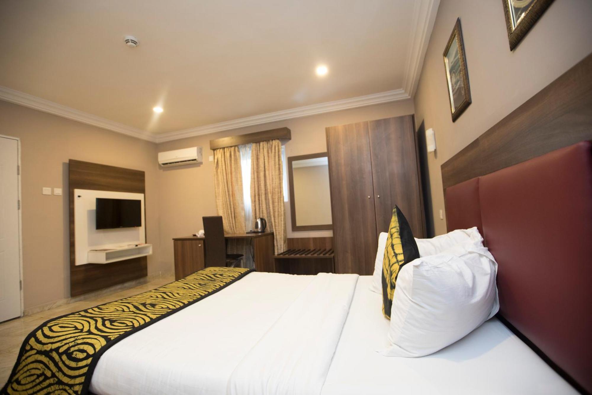 Visa Karena Hotels พอร์ต ฮาร์คอร์ท ภายนอก รูปภาพ