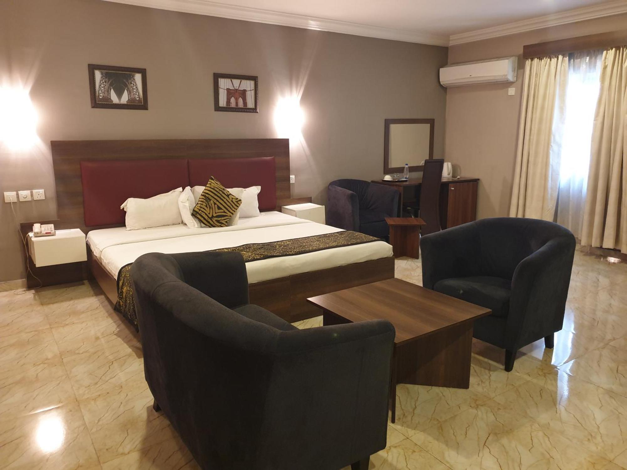 Visa Karena Hotels พอร์ต ฮาร์คอร์ท ภายนอก รูปภาพ