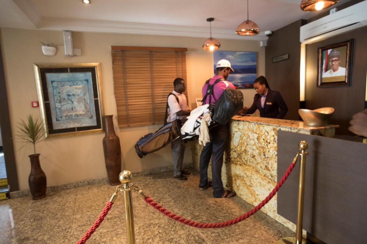 Visa Karena Hotels พอร์ต ฮาร์คอร์ท ภายนอก รูปภาพ