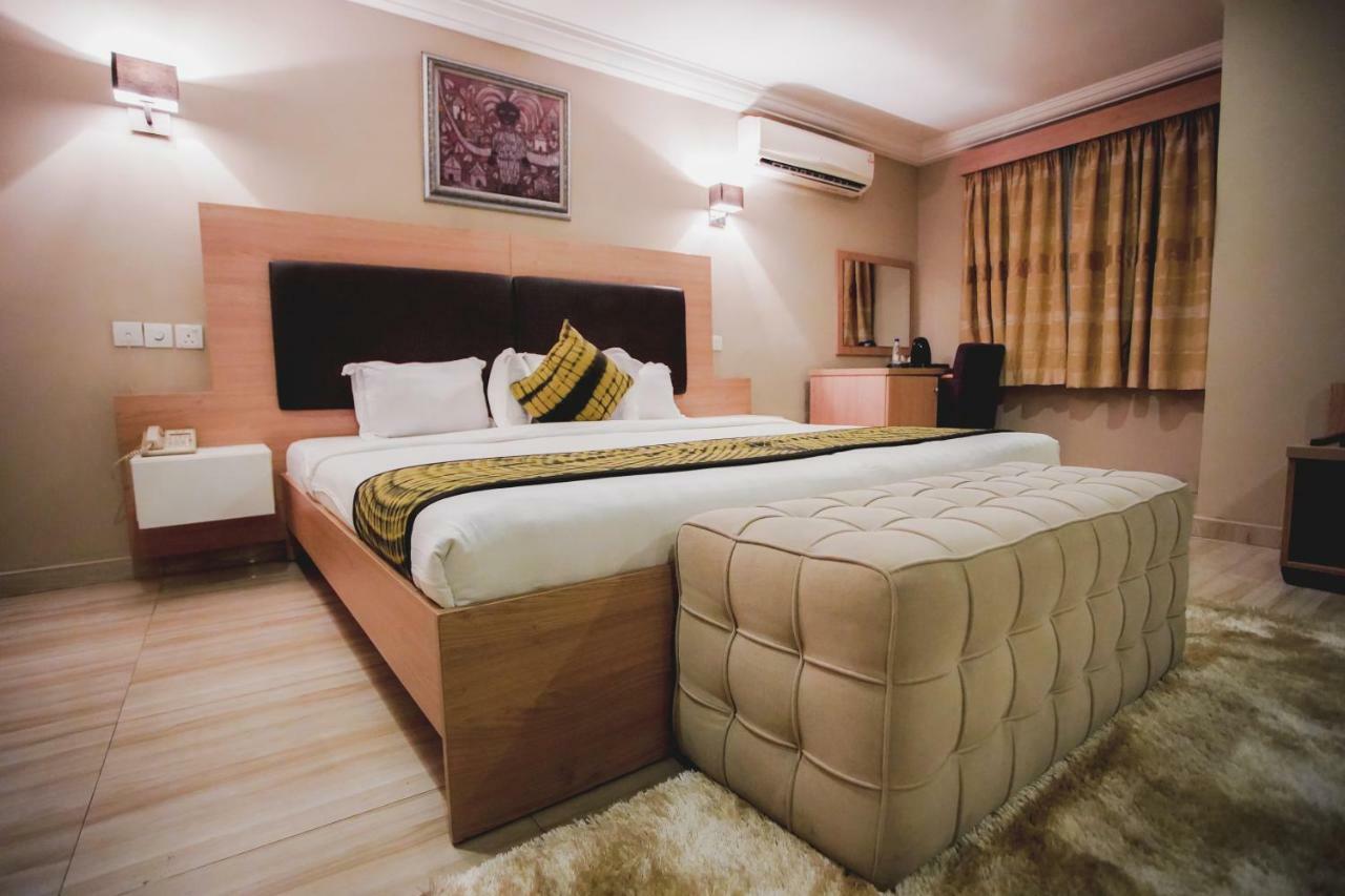 Visa Karena Hotels พอร์ต ฮาร์คอร์ท ภายนอก รูปภาพ